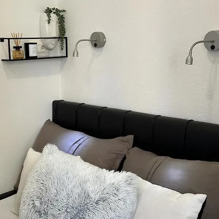 Volos Karmen With Roof Terrace, Sea View, Free Private Parking דירה *