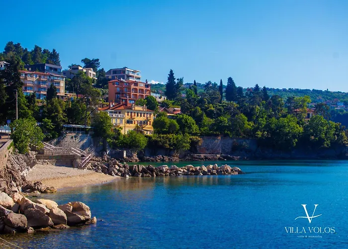 Volos Karmen With Roof Terrace, Sea View, Free Private Parking Apartman