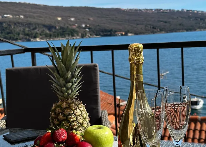 Apartamento Volos Karmen With Roof Terrace, Sea View, Free Private Parking Opatija