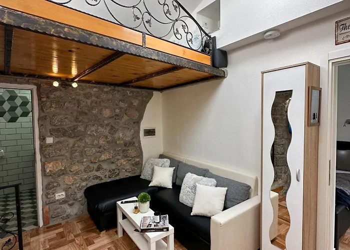 Volos Karmen With Roof Terrace, Sea View, Free Private Parking Apartamento